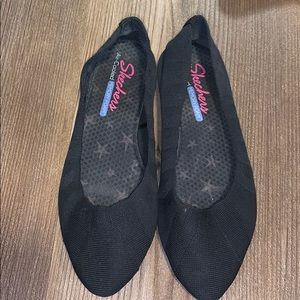 Skechers flats
